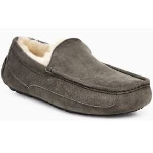 UGG Ascot Charcoal Gray Slippers Size 10